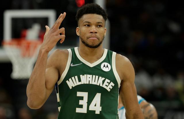 开云APP-大胜黄蜂雄鹿暂缓颓势 未来3战检验卫冕冠军状态